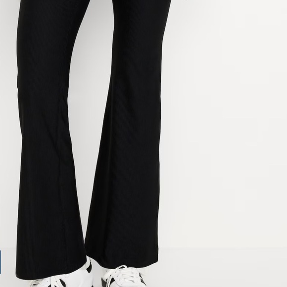 NWT powerlite extra high-rise flare - Picture 2 of 7